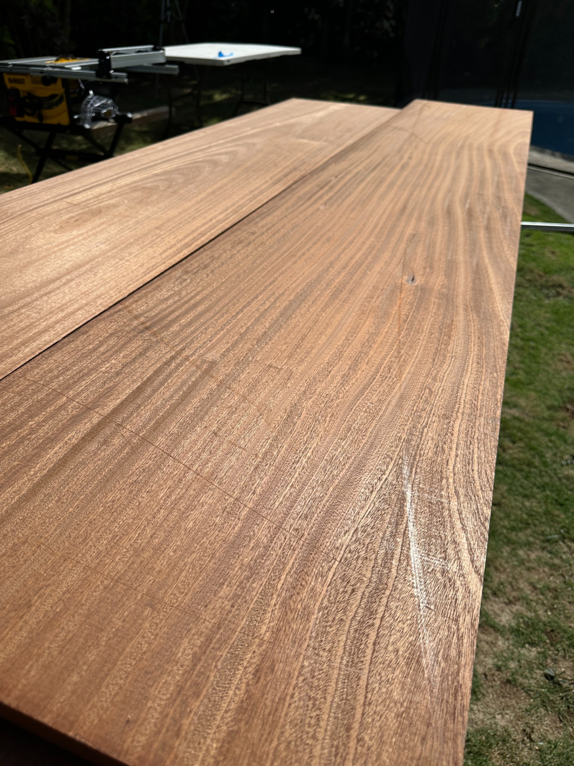 Sapele wood in long length and board